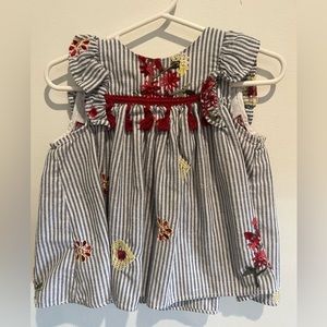 Pastourelle by Pippa & Julie embroidered girls top. So cute size 18m